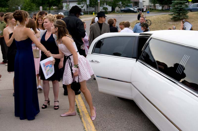 14 Wow A Limo